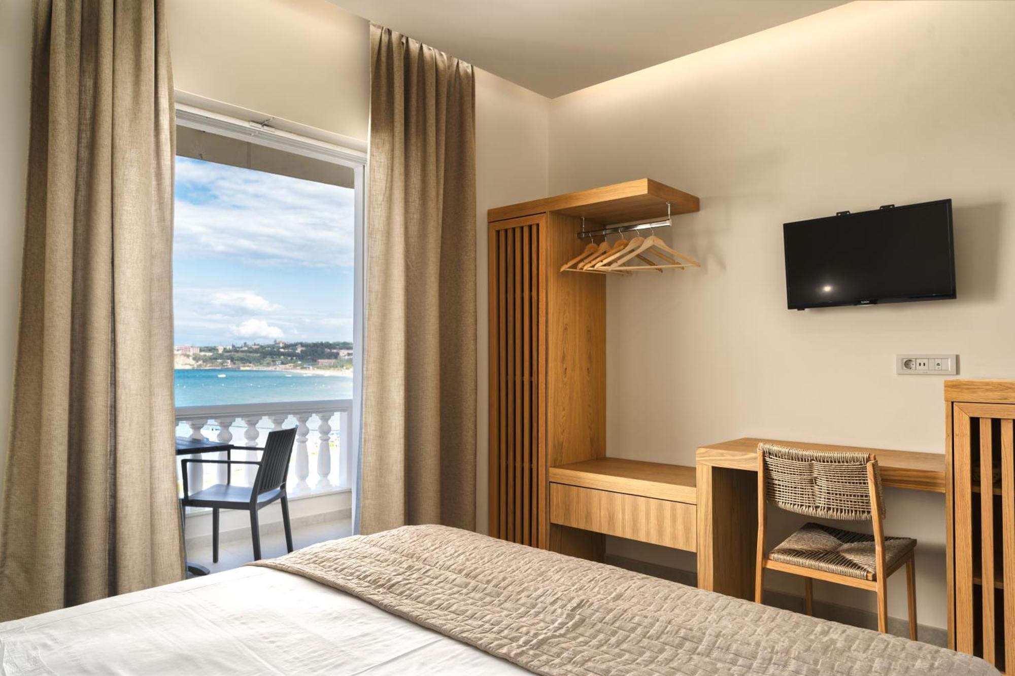 Aparthotel Corali Beach Planos