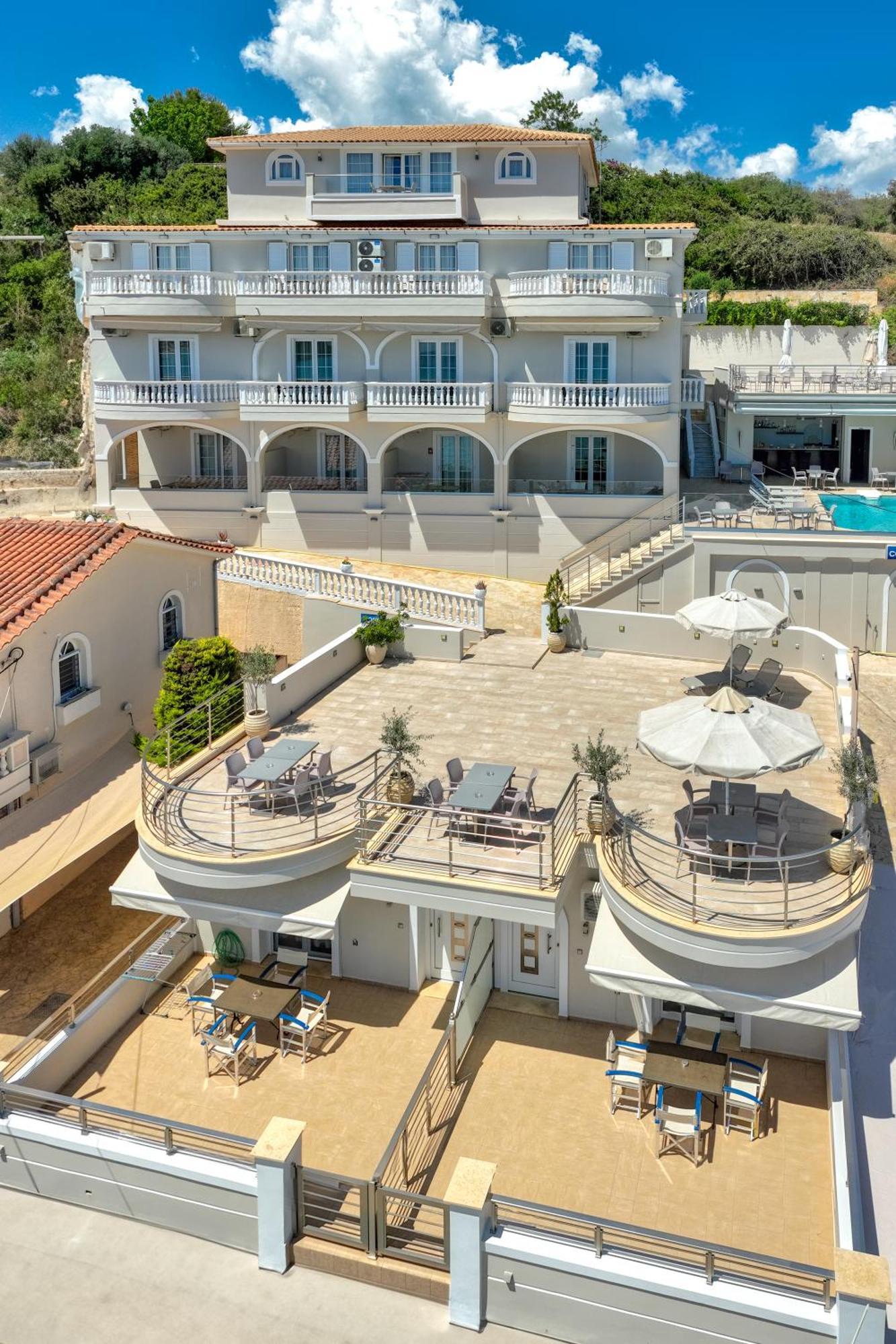Corali Beach Aparthotel